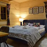 فيلة Goralka